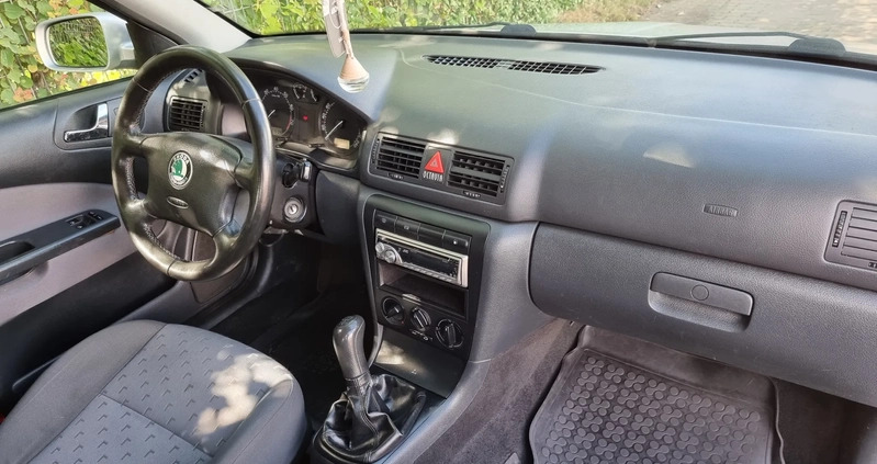 Skoda Octavia cena 12900 przebieg: 265000, rok produkcji 2008 z Warszawa małe 326